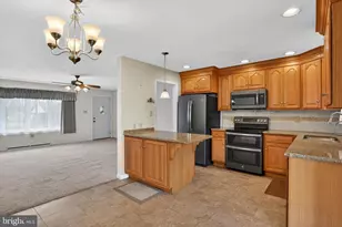 21 Violet Ave, Willow Street, PA 17584 - Photo 8