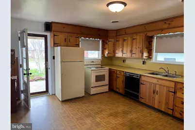 1018 Lancaster Pike, Quarryville, PA 17566 - Photo 2