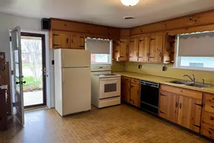 1018 Lancaster Pike, Quarryville, PA 17566 - Photo 2