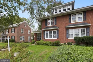 1055 Louise Ave, Lancaster, PA 17601 - Photo 4