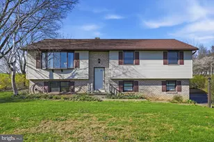 181 Bomberger Rd, Lititz, PA 17543 - Photo 6