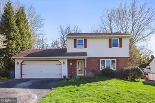 3051 Todd Ln, Lancaster, PA 17601 - Photo 2