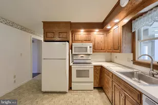 24 Blaine Ave, Leola, PA 17540 - Photo 10
