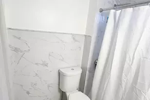 22 E Liberty St, Lancaster, PA 17602 - Photo 8