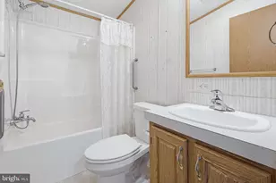 22 Madge Dr, Lancaster, PA 17603 - Photo 14