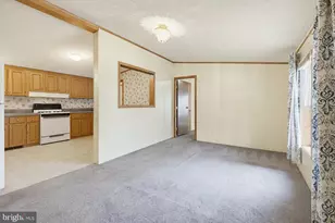 22 Madge Dr, Lancaster, PA 17603 - Photo 10