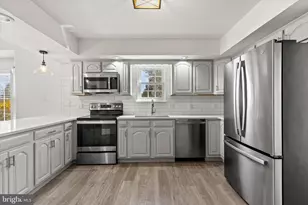 116 Greenview Dr, Lancaster, PA 17601 - Photo 6