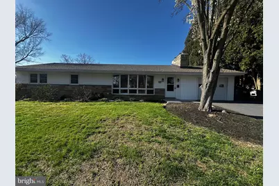 415 E Willow Street, Elizabethtown, PA 17022 - Photo 1