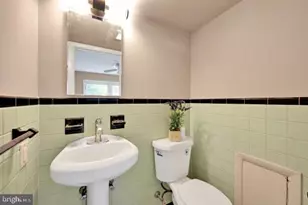 415 E Willow St, Elizabethtown, PA 17022 - Photo 14