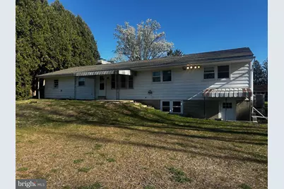 415 E Willow Street, Elizabethtown, PA 17022 - Photo 6