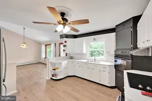 415 E Willow St, Elizabethtown, PA 17022 - Photo 16