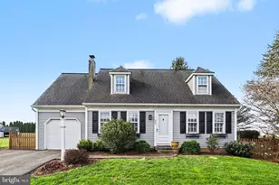 30 Morning Cir, Marietta, PA 17547 - Photo 2