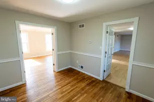 195 Village Spring Ln, Reinholds, PA 17569 - Photo 8