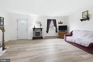 212 Beechwood Ln, Elizabethtown, PA 17022 - Photo 6