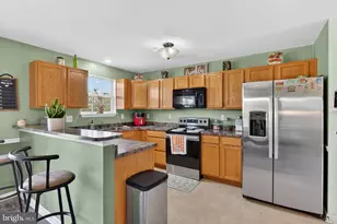 9 Salvatore Ct, Lancaster, PA 17603 - Photo 12