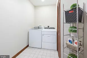 1100 Sunwood Ln, Lancaster, PA 17601 - Photo 20