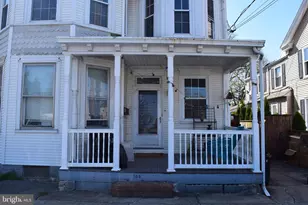 108 S Spruce St, Lititz, PA 17543 - Photo 2