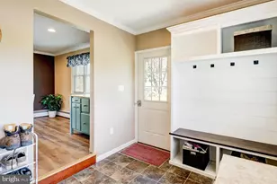 2049 Pine Dr, Lancaster, PA 17601 - Photo 14