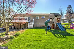 2049 Pine Dr, Lancaster, PA 17601 - Photo 38