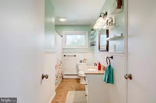 2049 Pine Dr, Lancaster, PA 17601 - Photo 24