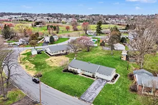 247 Froelich Ave, Mountville, PA 17554 - Photo 40