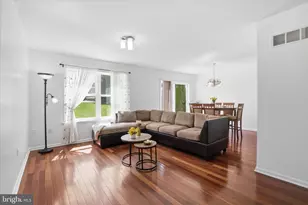 118 E Broad St, New Holland, PA 17557 - Photo 4