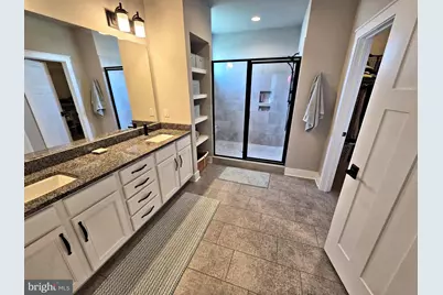 1071 Valley Crossing Drive, Lititz, PA 17543 - Photo 10