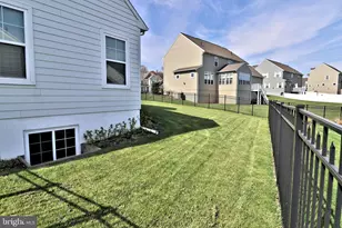 1071 Valley Crossing Dr, Lititz, PA 17543 - Photo 56