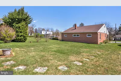 210 S 8th Street, Akron, PA 17501 - Photo 28