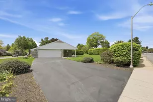 701 Pershing Ave, Ephrata, PA 17522 - Photo 4