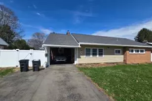 55 Stanley Ave, Landisville, PA 17538 - Photo 2