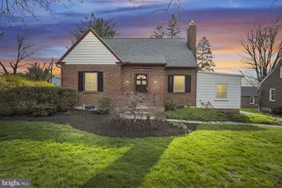 739 Pearl Avenue, Manheim, PA 17545 - Photo 1