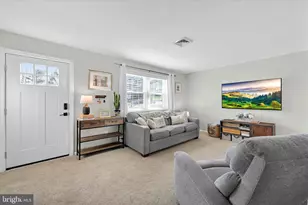 240 Birchwood Ln, Lititz, PA 17543 - Photo 8