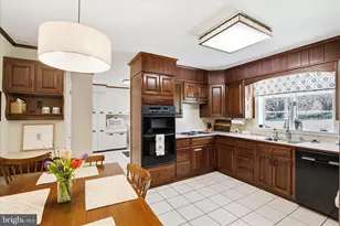 2180 W Ridge Dr, Lancaster, PA 17603 - Photo 14