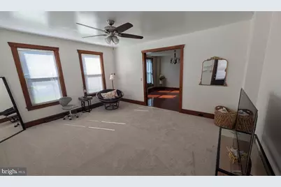 143 E Main Street, Brownstown, PA 17508 - Photo 4