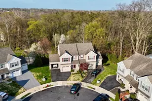 10 Hull Ct, Lancaster, PA 17603 - Photo 4