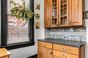 240 E Orange St, Lancaster, PA 17602 - Photo 8