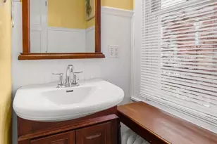 240 E Orange St, Lancaster, PA 17602 - Photo 42