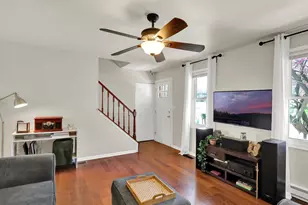 3063 Buckthorn Dr, Lancaster, PA 17601 - Photo 8