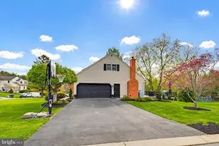 1001 Fieldstone Ct, Lancaster, PA 17603 - Photo 4