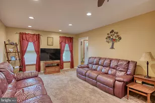3320 Rothsville, Akron, PA 17501 - Photo 4
