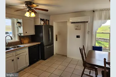 2575 Valley Road, Manheim, PA 17545 - Photo 8