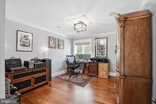 137 E Woods Dr, Lititz, PA 17543 - Photo 32