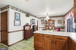 1065 Ridge Ave, Columbia, PA 17512 - Photo 10