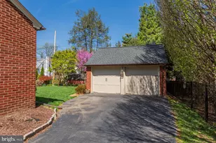 927 Martha Ave, Lancaster, PA 17601 - Photo 10