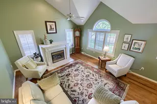 105 Plumeria Pl, Lancaster, PA 17602 - Photo 10