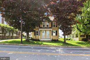 2152 Cloverleaf Rd, Mount Joy, PA 17552 - Photo 2