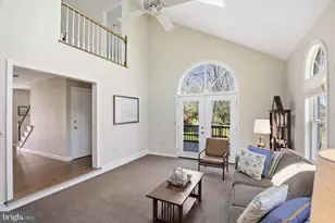 413 Glenbrook Ct, Lancaster, PA 17603 - Photo 4
