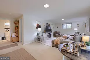 310 Bluff View Dr, Lancaster, PA 17601 - Photo 26