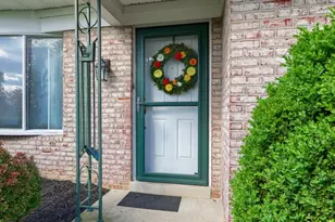 2154 Coventry Rd, Lancaster, PA 17601 - Photo 2